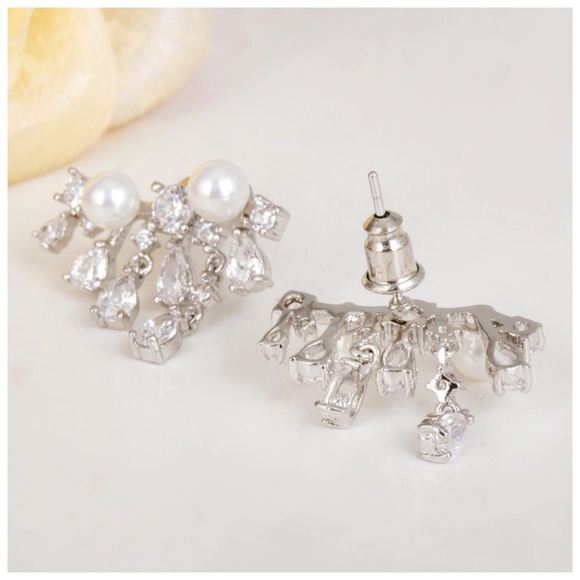 Swarovski Crystals The Labrenda Earrings - Picture 4 of 5